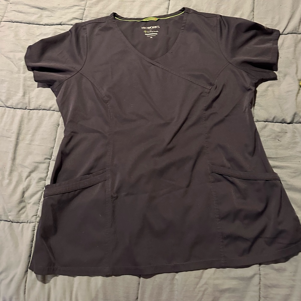 HH works by healing hands scrub top